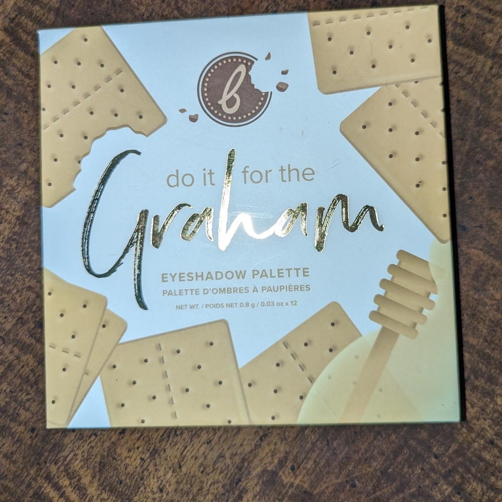 Beauty Bakerie "Do it for the Graham" eyeshadow palette